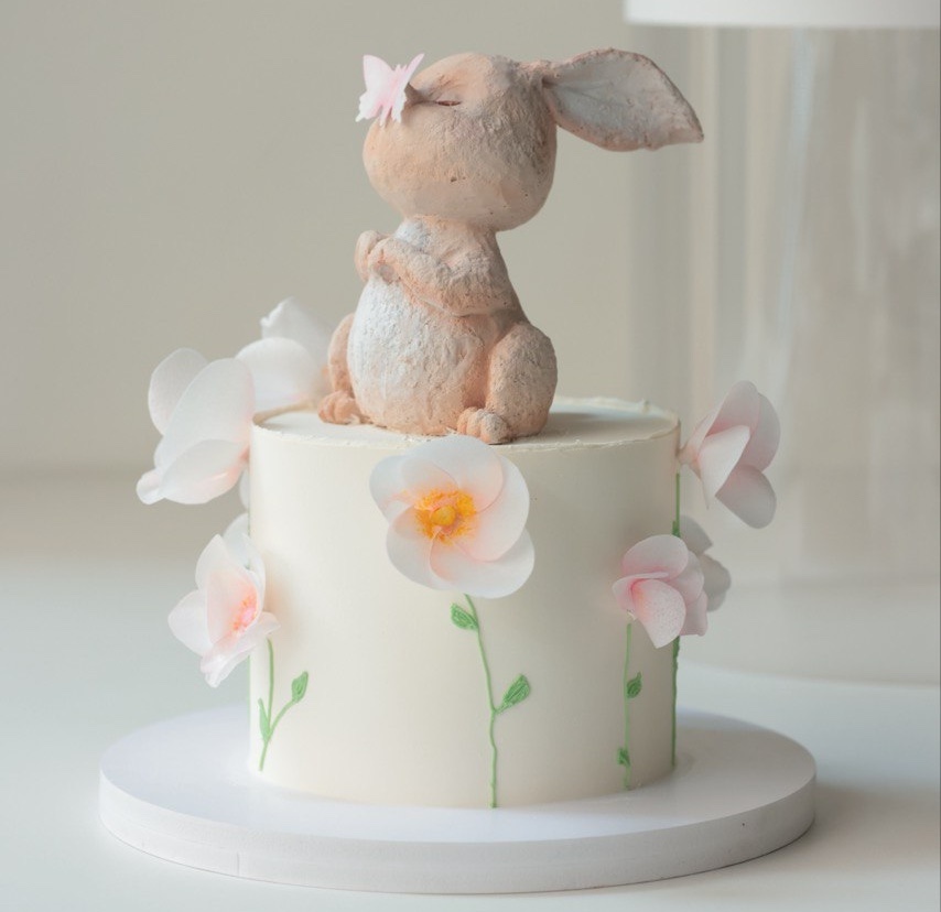 Bunny with flowers